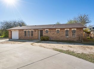 100 Pauline Ave, Del Rio, TX 78840