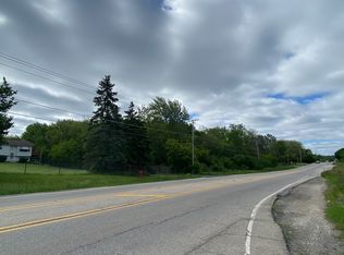 39401 N Green Bay Rd, Beach Park, IL 60087