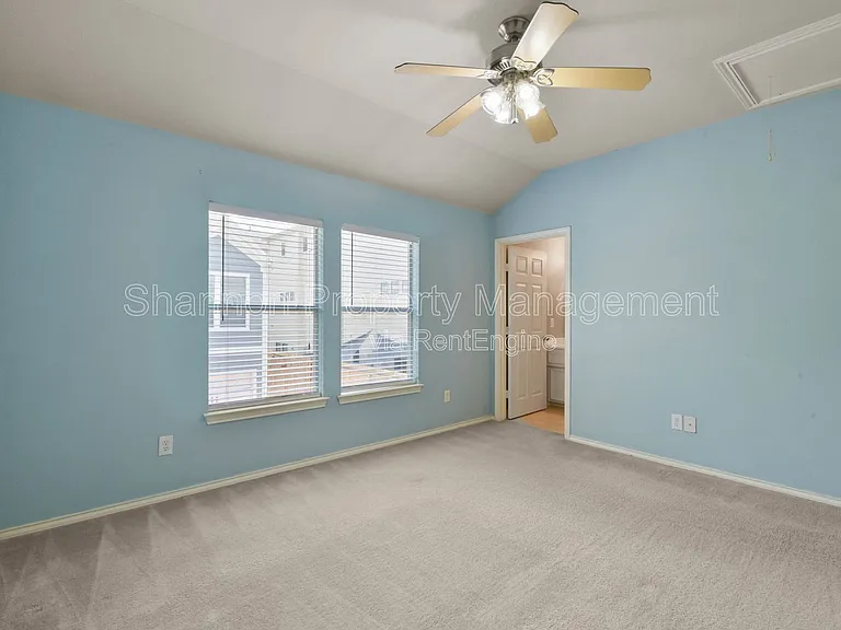 2711 Polk St — Photo 19