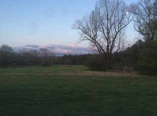 8427 River Bend Rd, Benton, AR 72019