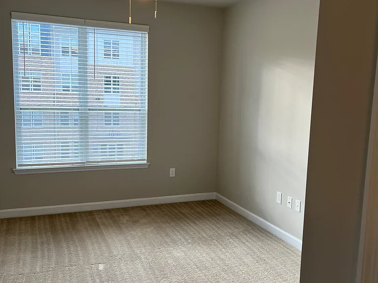 Clairmont at Trinity — Photo 141