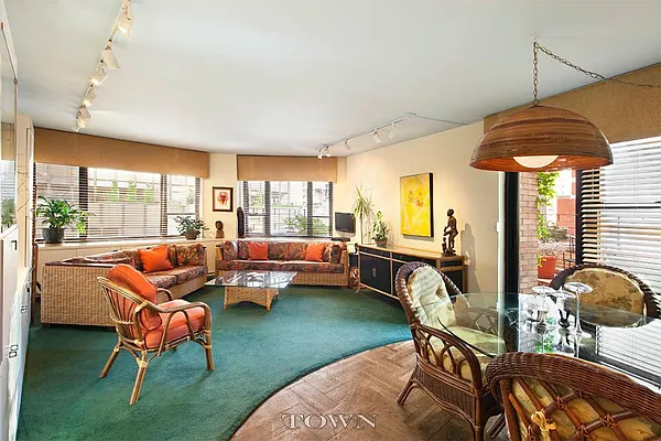Sold by Town Residential | media 10
