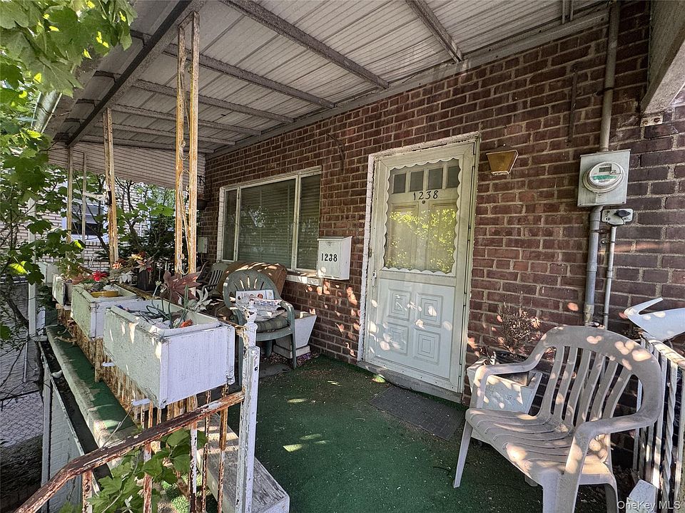 1st image of 1238 Bradford Avenue