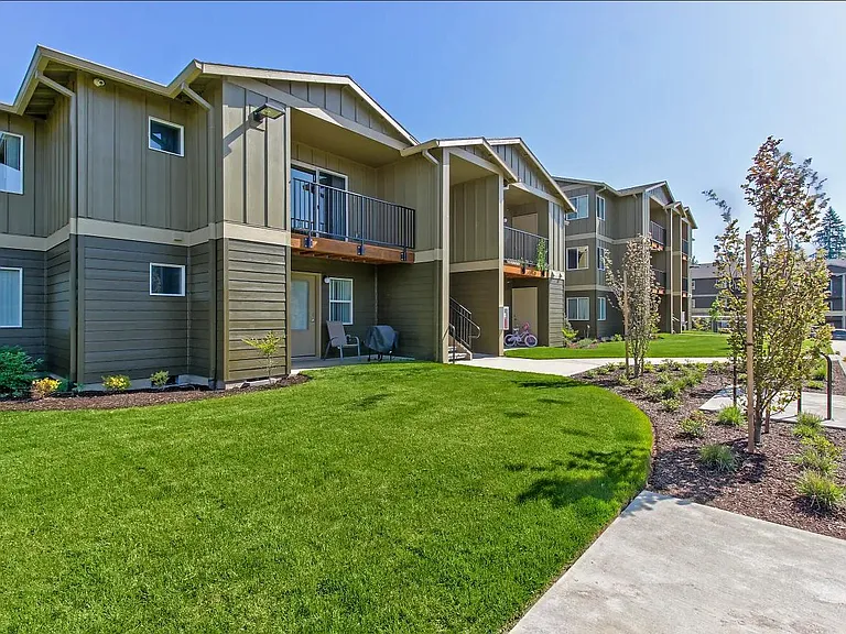 Chehalem Pointe — Photo 11