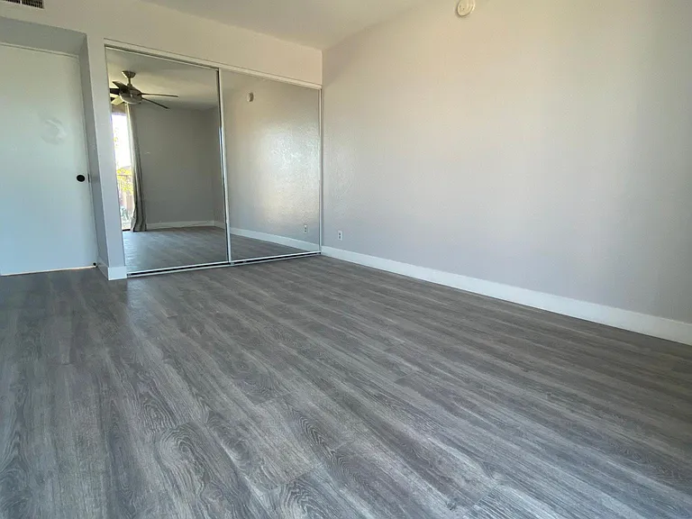 1635 E Cypress St #A — Photo 14