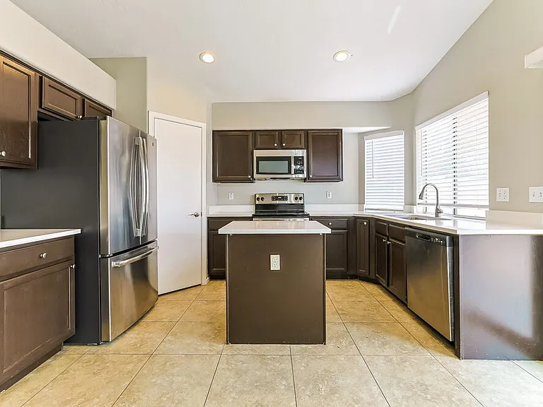 7517 E Nopal Ave — Photo 8