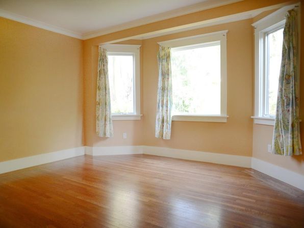112 Dorchester Way