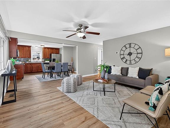2nd image of 428 Draper Dr
