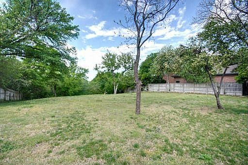 1st image of 3010 Simondale Dr