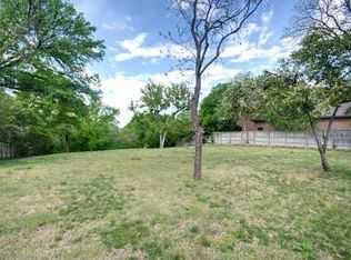 3010 Simondale Dr, Fort Worth, TX 76109