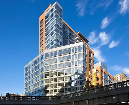 Rented by Compass | media 45