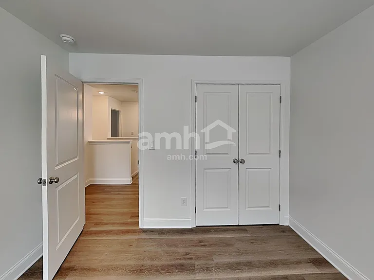 1036 Highland Walk — Photo 27