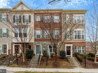 4302 Potomac Highlands Cir, Triangle, VA