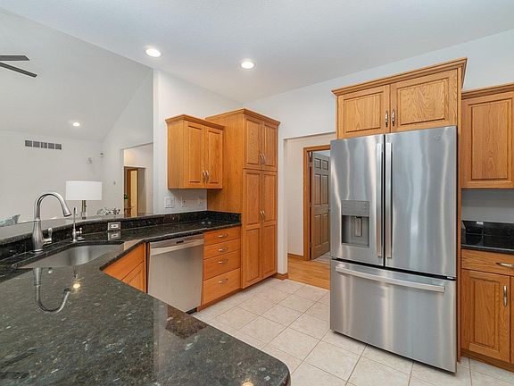 5th image of 2262 N Rolling Ridge Dr