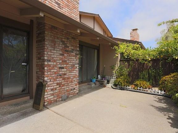 3rd image of 1214 Ballena Blvd