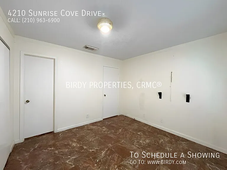 4210 Sunrise Cove Dr — Photo 17
