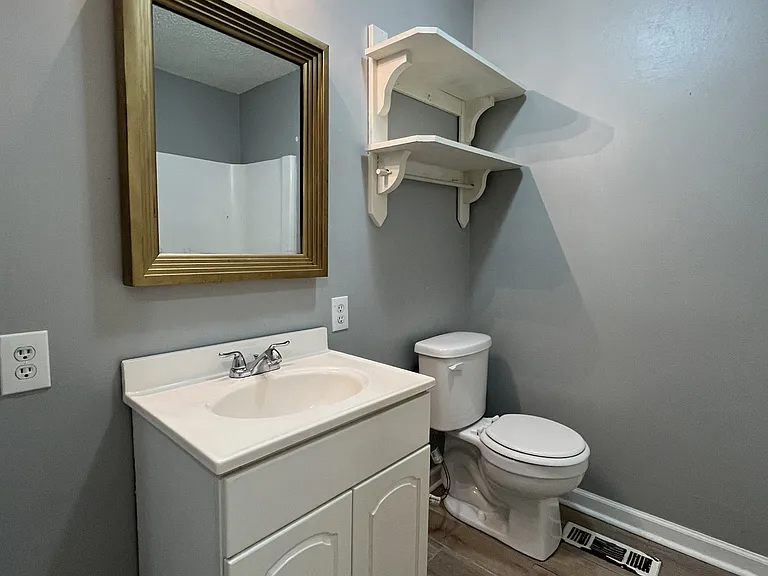 261 Becks Ln — Photo 8