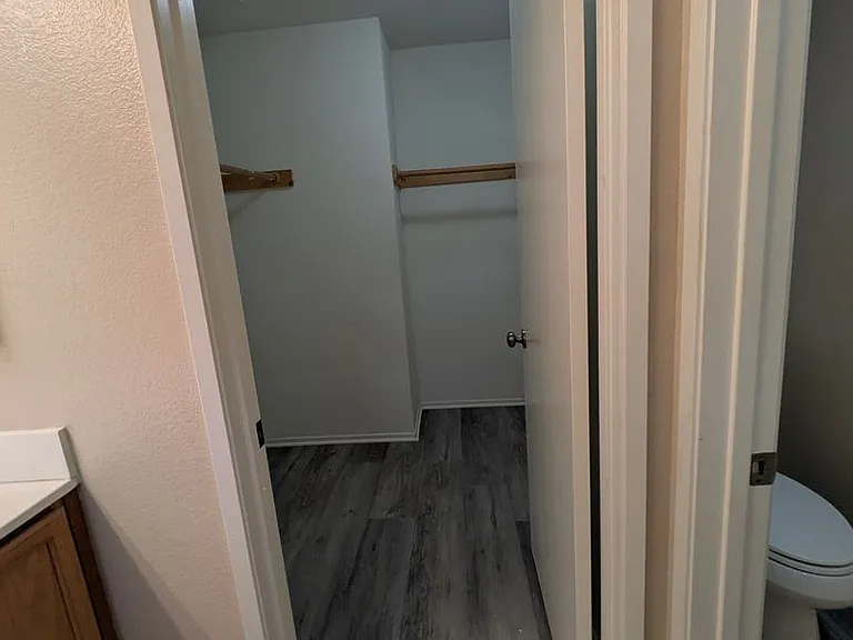 28623 Avalon Ave — Photo 12