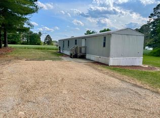 88 May Ln, Dunn, NC 28334