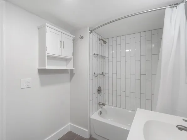 6107 Blvd East image 20 of 29