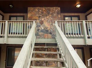 124 Summerwood Dr, Fairburn, GA 30213