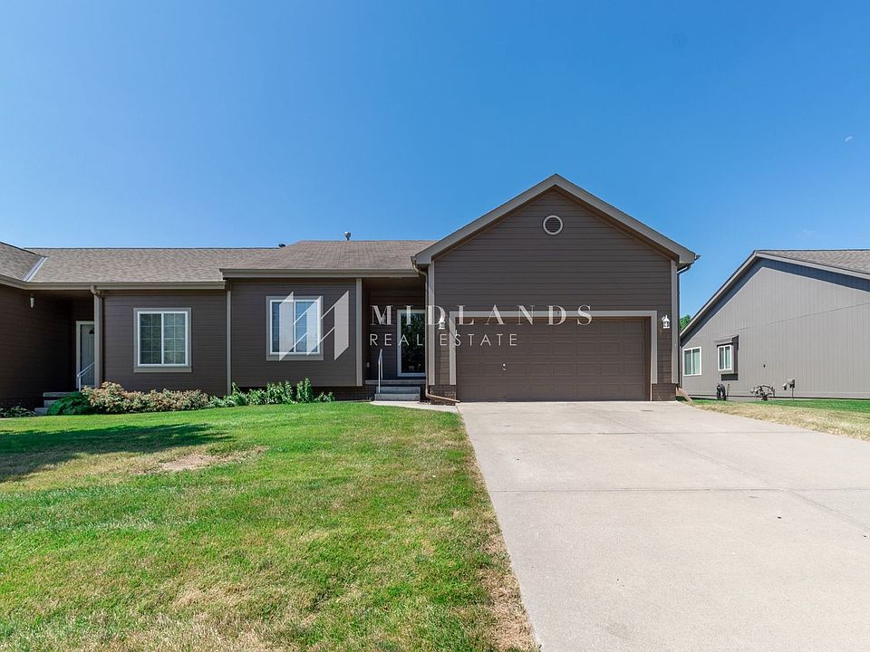 1st image of 1007 Woodview Dr
