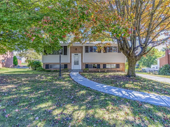 4340 Frederick Dr, New Kensington, PA 15068