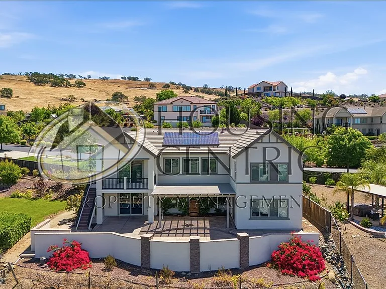 7242 Breaker Point Way — Photo 52