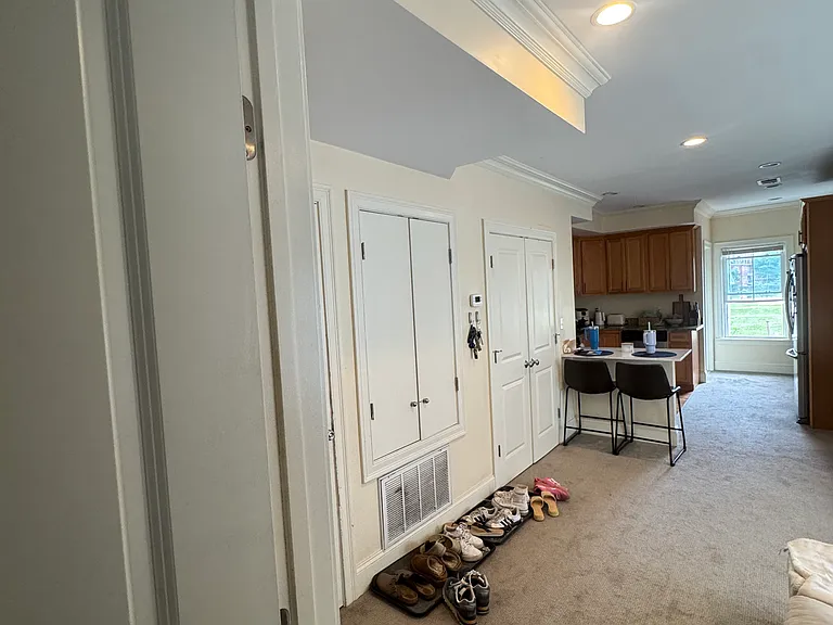 25 Lothrop St #1 — Photo 3