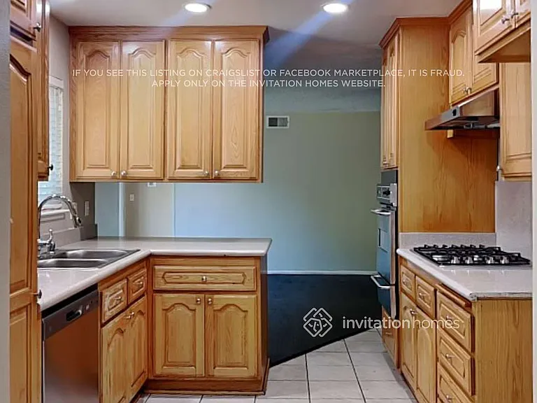 27331 Fisher St — Photo 6