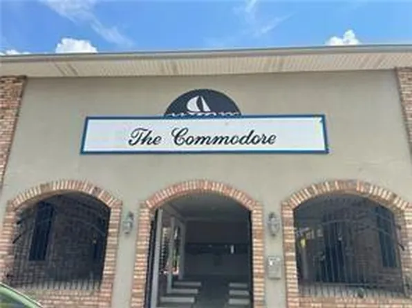 4456 Pontchartrain Dr, Slidell, LA