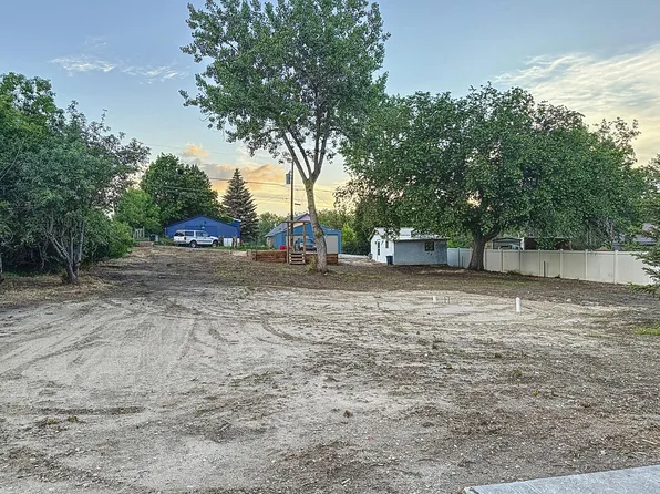 158 Western Ave, Buffalo, WY 82834