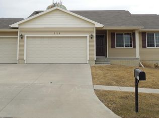 7115 Rolling Ridge Dr SW, Cedar Rapids, IA 52404