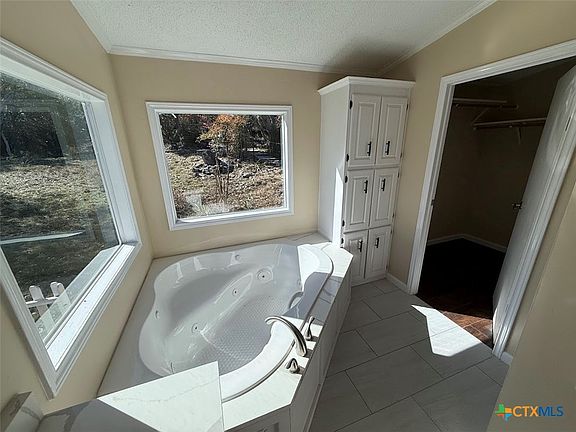 5th image of 4551 Chamberlain Way