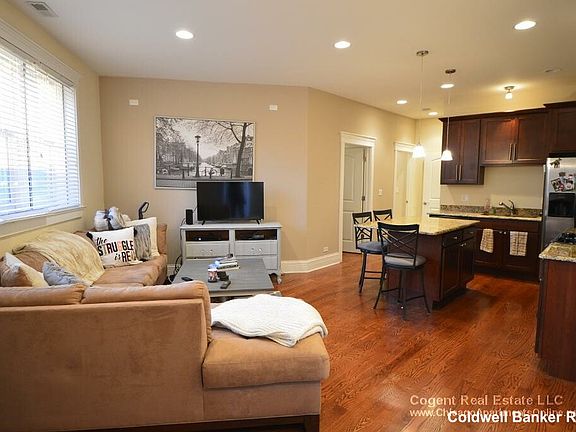 3rd image of 2827 W Belden Ave APT 2C