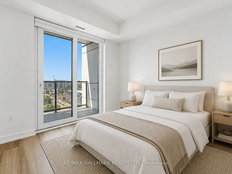5 Wellington St S #1406 — Photo 17