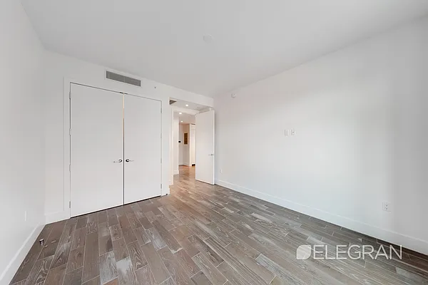 Rented by (Legacy) Elegran | media 6