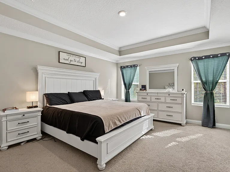 86 Zancara St — Photo 34