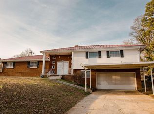 2323 Juniper Dr, Knoxville, TN 37912