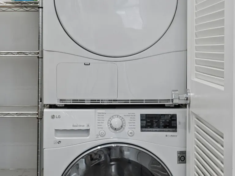 355 Congress St #404 — Photo 8