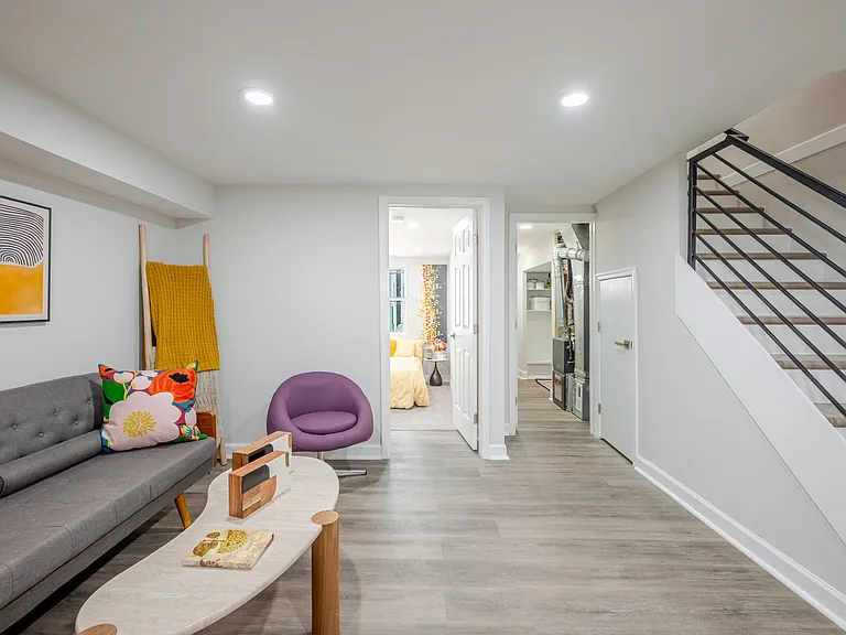 1742 Lyman Pl NE — Photo 18