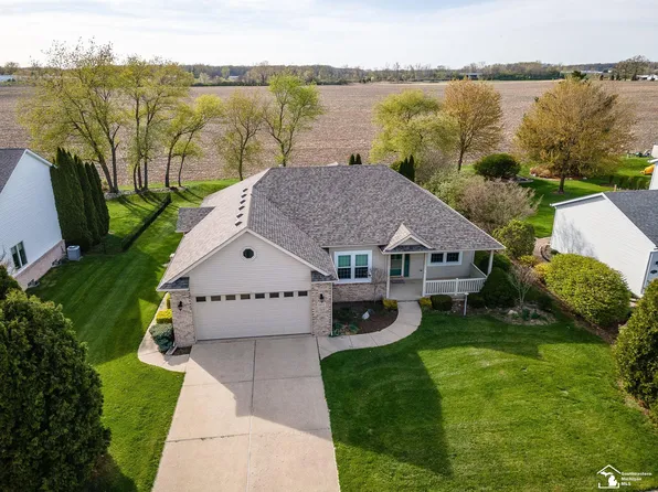 2887 W Country Ln, Monroe, MI 48162