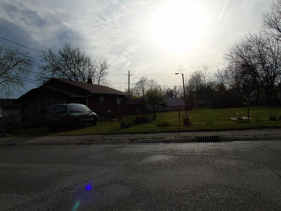 2nd image of 2118 N Dequincy St