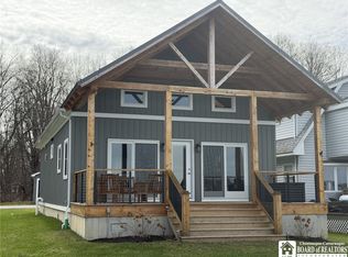 29 Loomis Bay Rd, Ashville, NY 14710