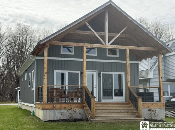 29 Loomis Bay Rd, Ashville, NY 14710