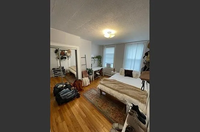 66 Russell St #1 — Photo 7