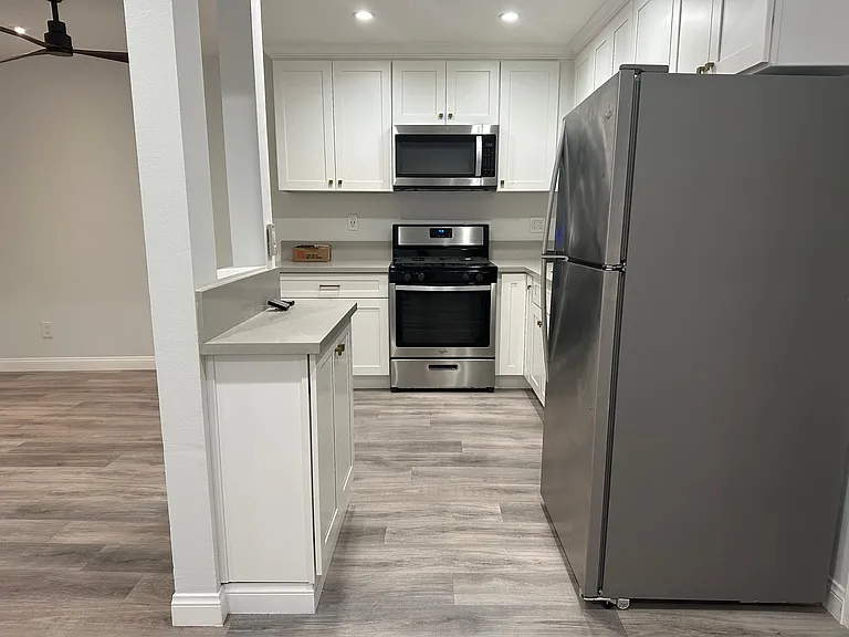 944 Monterey Blvd #1 — Photo 3