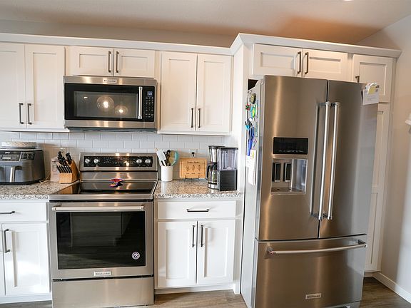 4th image of 6512 O Avenue Pl
