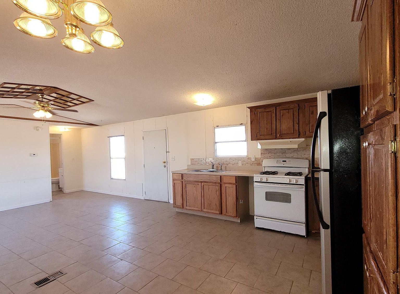 1040 Diane Ct, Chaparral, NM 88081 Zillow