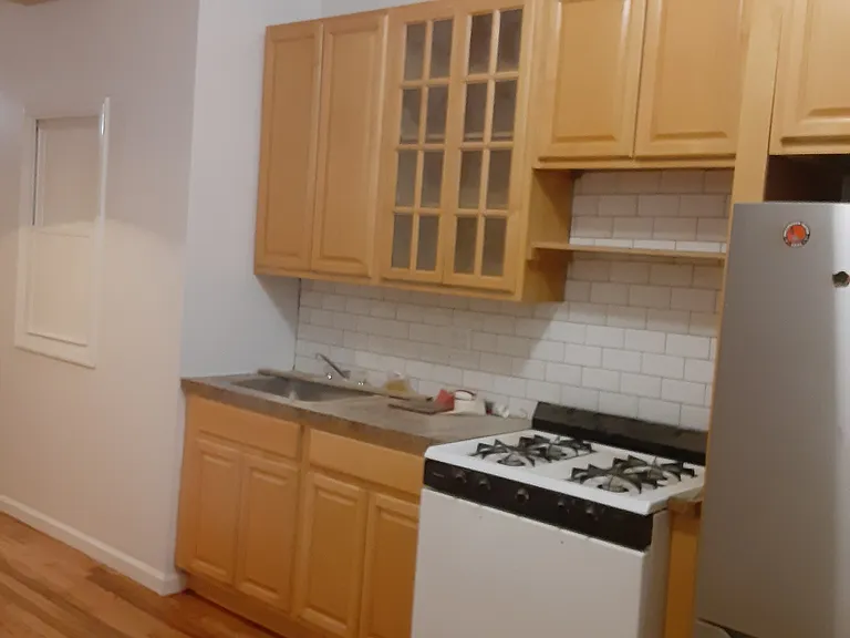 257 Lexington Ave #1R — Photo 6